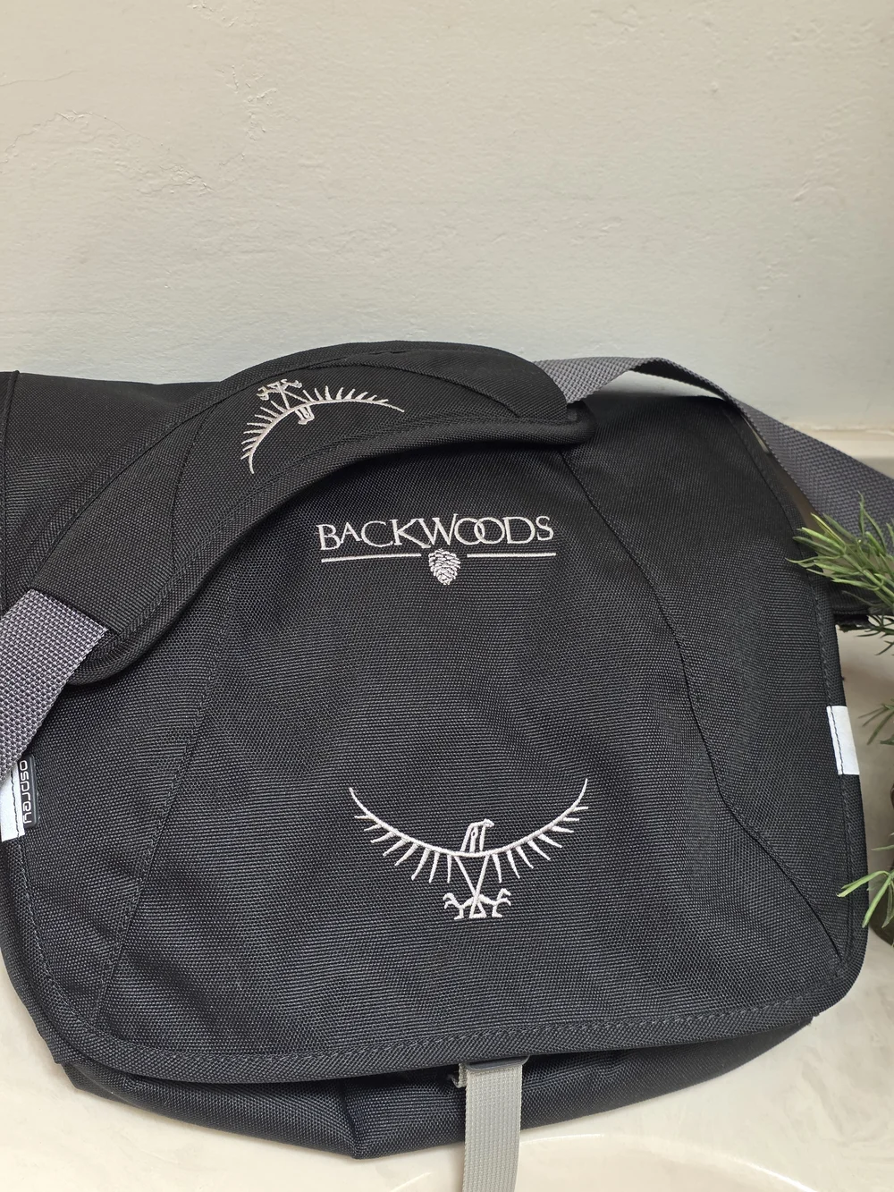 Oprey Backwoods Black Messenger Crossbody Hiking Mini Flap SMU Bag